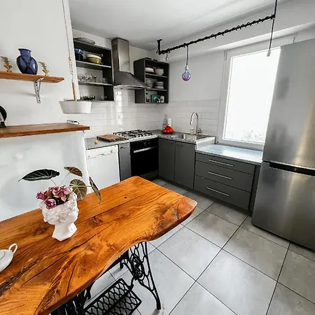 Designer Loft 60m Sq In Cracow Center Sunny Top-floor With Balcony, King Bed & Great Transport Lejlighed Kraków